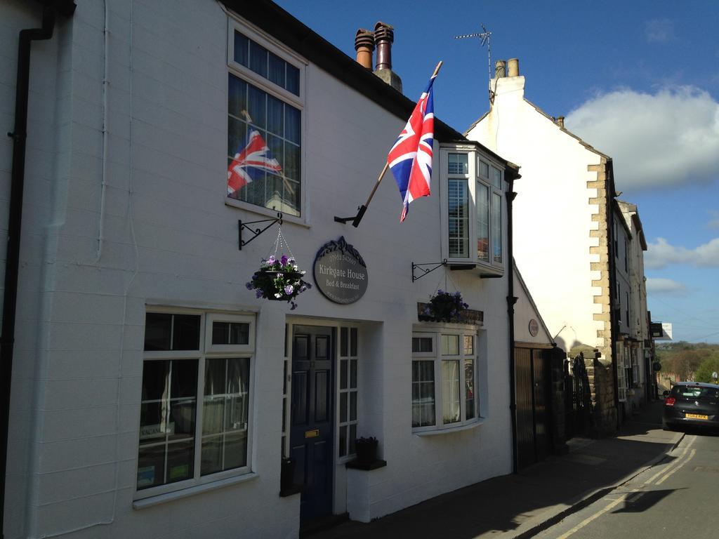 Kirkgate House Bed & Breakfast Knaresborough Exterior photo