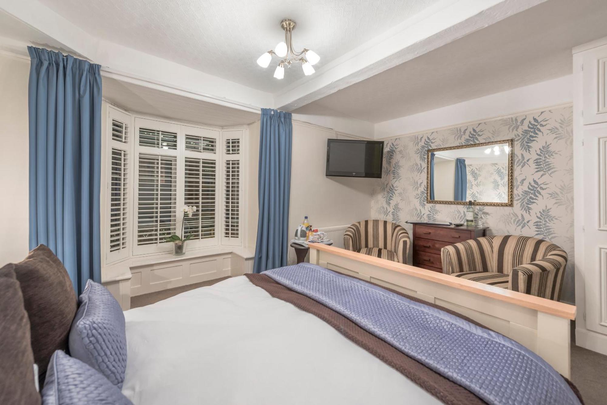 Kirkgate House Bed & Breakfast Knaresborough Exterior photo