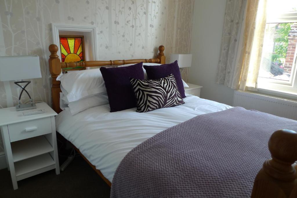 Kirkgate House Bed & Breakfast Knaresborough Exterior photo